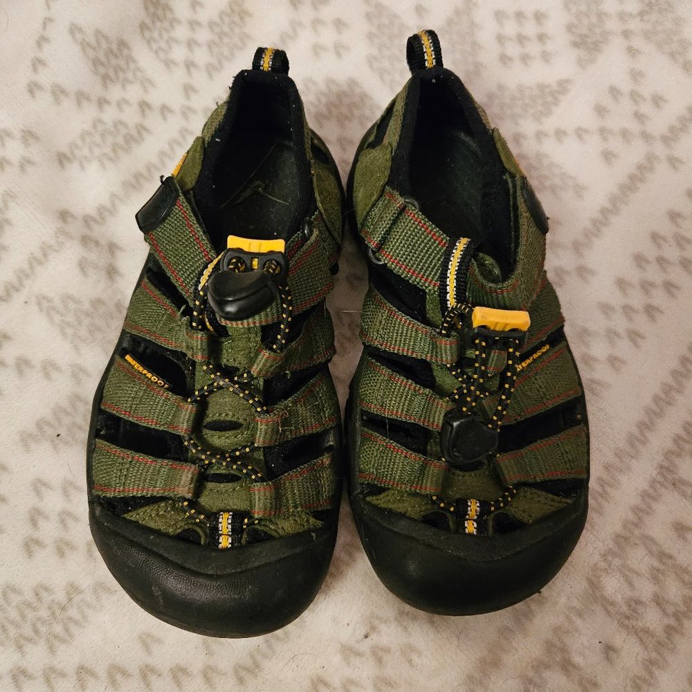 Keen Newport H2 Sandals - Size 12 (little)